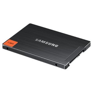 Samsung MZ-7PC128N/EU 128GB interne SSD (6,3 cm (2,5 Zoll), 256MB Cache, SATA 6.0Gbps) inkl. Notebook Upgrade Kit