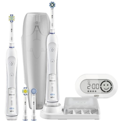 Bild zu Oral-B PRO 6500 elektrische Zahnbürste (mit Bluetooth & 2. Handstück) für 97,99€