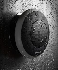 Bild zu Boompods Aquapod Bluetooth-Lautsprecher (wasserdicht, Halter) für 22,95€ inkl. Versand (Vergleich: 31,46€)
