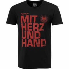 Bild zu SportSpar: Kempa Sale, z.B. DHB Deutschland Kempa MIT HERZ UND HAND Herren & Kinder T-Shirt für 9,94€ inkl. Versand (VG: 19,89€)