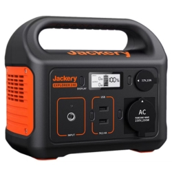 Bild zu [nur heute] Jackery Explorer 240 (3.6V/67200mAh/240Wh) tragbare Powerstation für 155,90€ (VG: 174,99€)