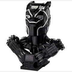 Bild zu LEGO Marvel – Black Panther (76215) für 209,99€ (Vergleich: 296,99€) + gratis LEGO Icons Retro Food Truck